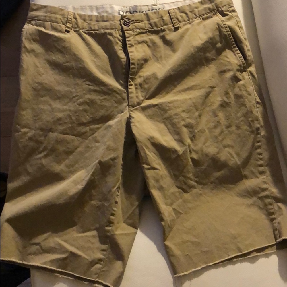 Men’s khaki dockers shorts size 36